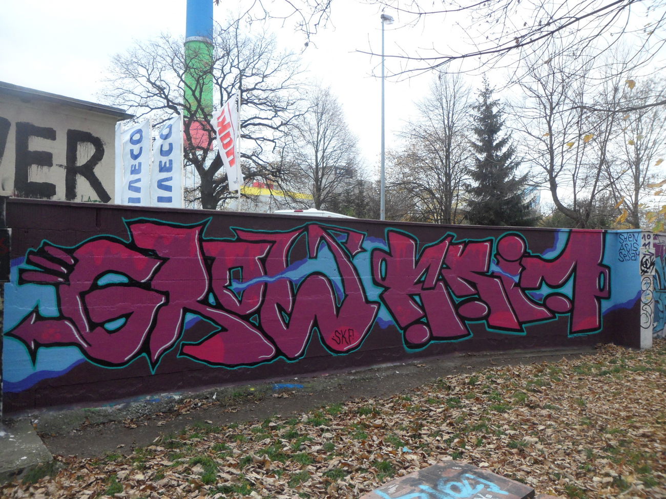 Graffiti Wall - Photo by bergpunk - grow, krim (2015)