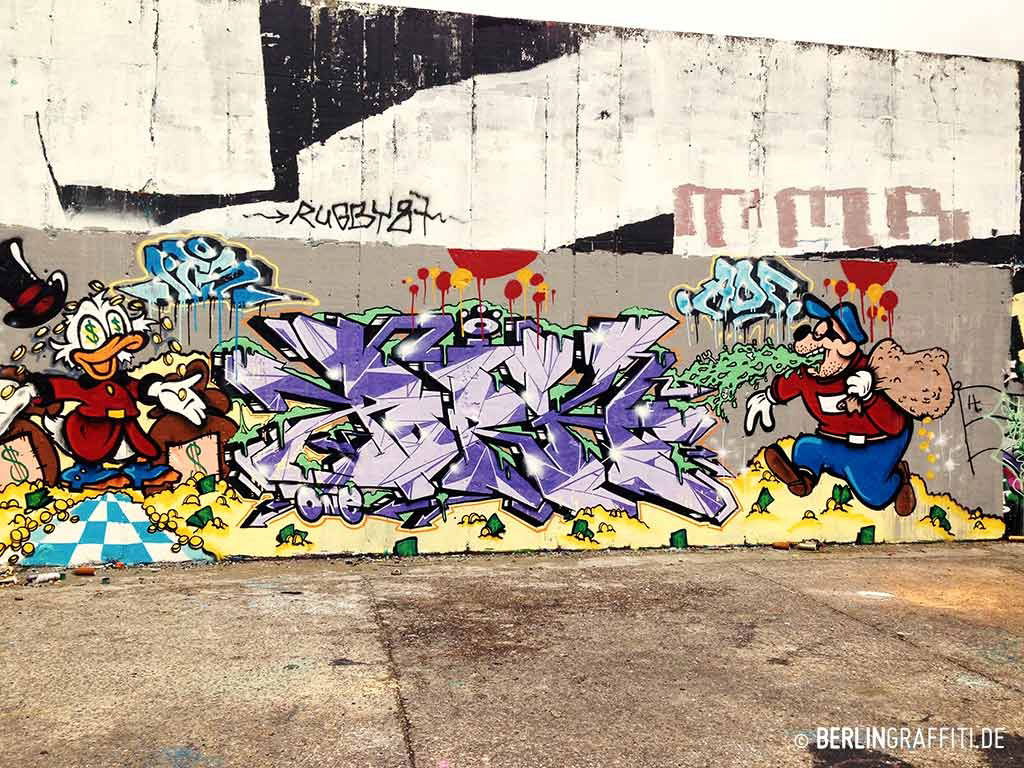 Graffiti Wall - Photo by berlingraffiti