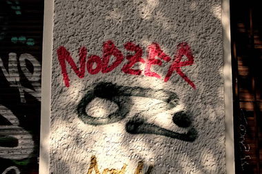 Graffiti Artwork in Berlin - Photo by berlingraffiti - nodzer, oz, kes