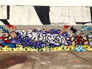 Graffiti Wall - Photo by berlingraffiti