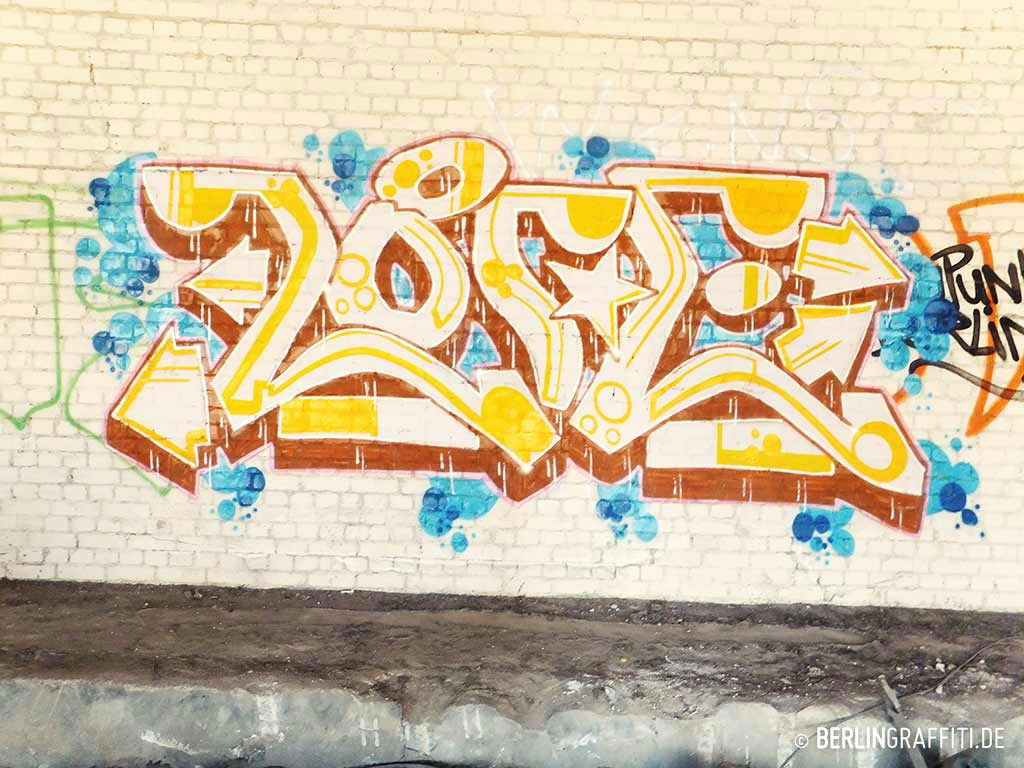 Graffiti Wall - Photo by berlingraffiti