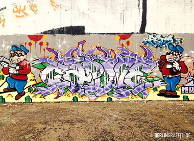 Graffiti Wall - Photo by berlingraffiti