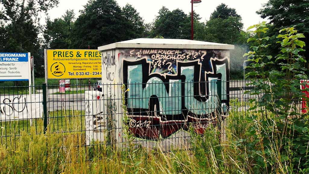 Graffiti Wall in Berlin - Photo by berlingraffiti - wu