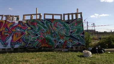 Graffiti Wall in berlin - Photo by bernd_schuster - Raps, Battle, Artistz (2013)