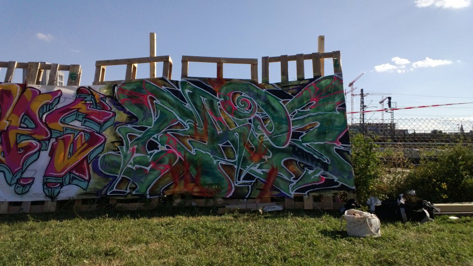 Graffiti Wall in berlin - Photo by bernd_schuster - Raps, Battle, Artistz (2013)