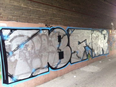 Graffiti Bombing in Zaporizhzhya - Photo by bfrgang - bfr, graffiti, art (2013)