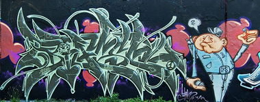 Graffiti Wall - Photo by biatsch