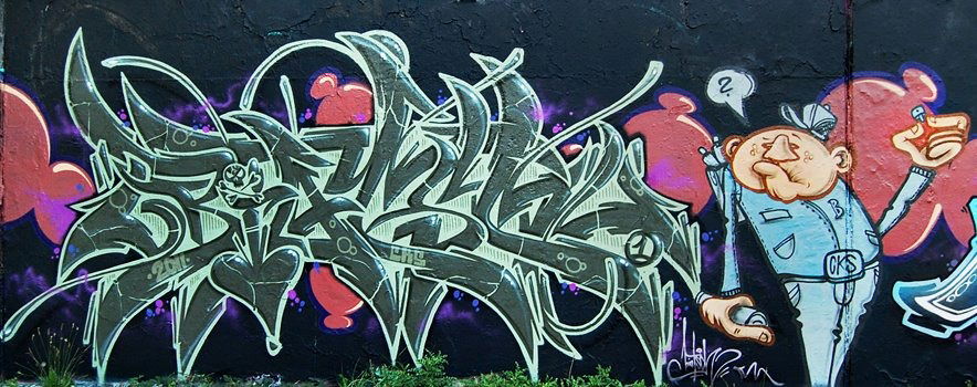 Graffiti Wall - Photo by biatsch