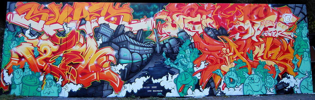 Graffiti Wall - Photo by biatsch