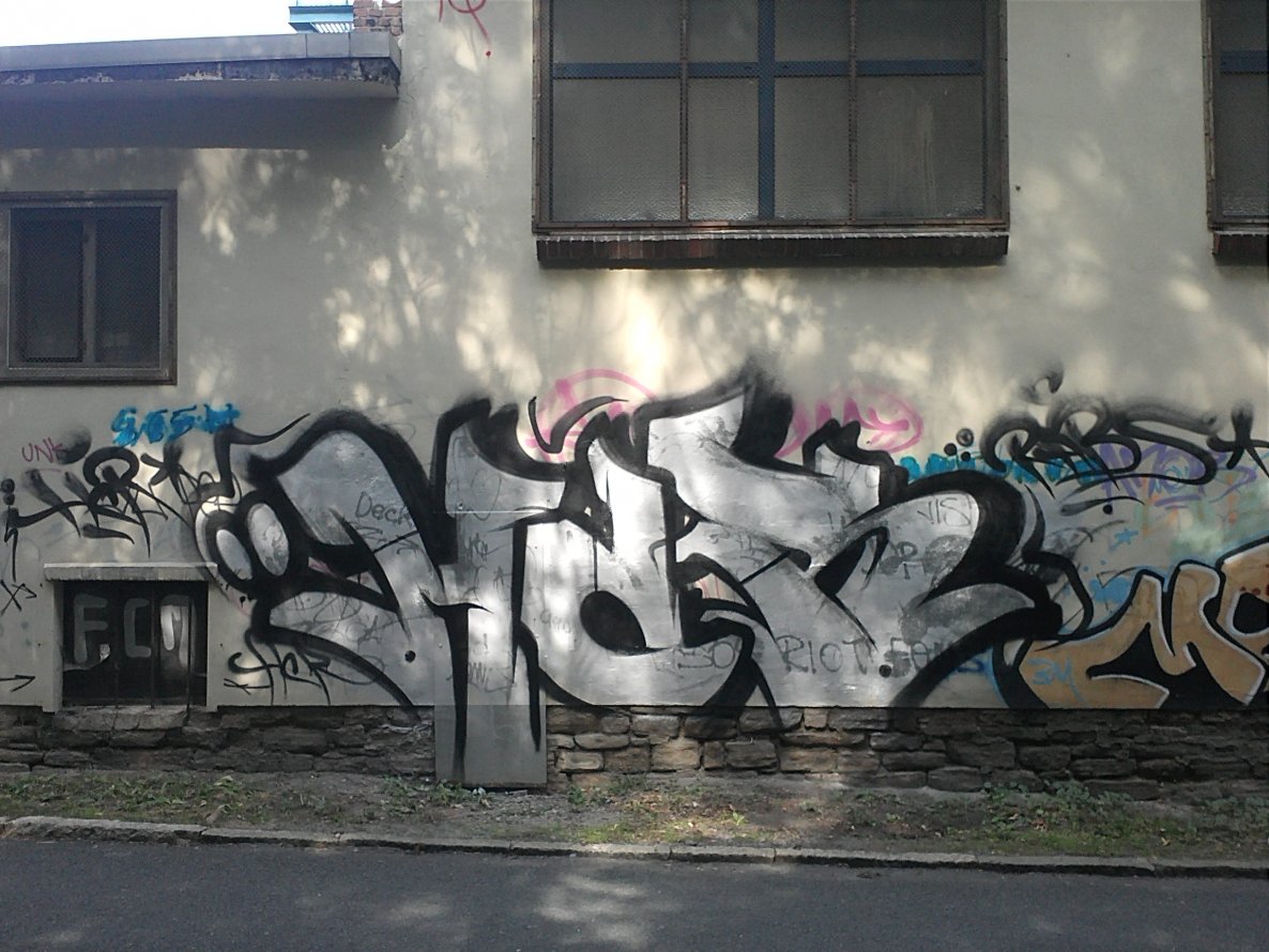 Graffiti Bombing - Photo by big_rabz_one - Rabs, Hcr (2013)