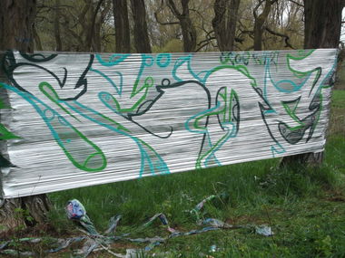 Graffiti Artwork - Photo by bitumenstyle