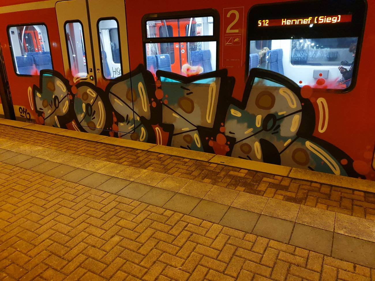 Graffiti Train in Köln - Photo by bocat - PoSTR (2019)