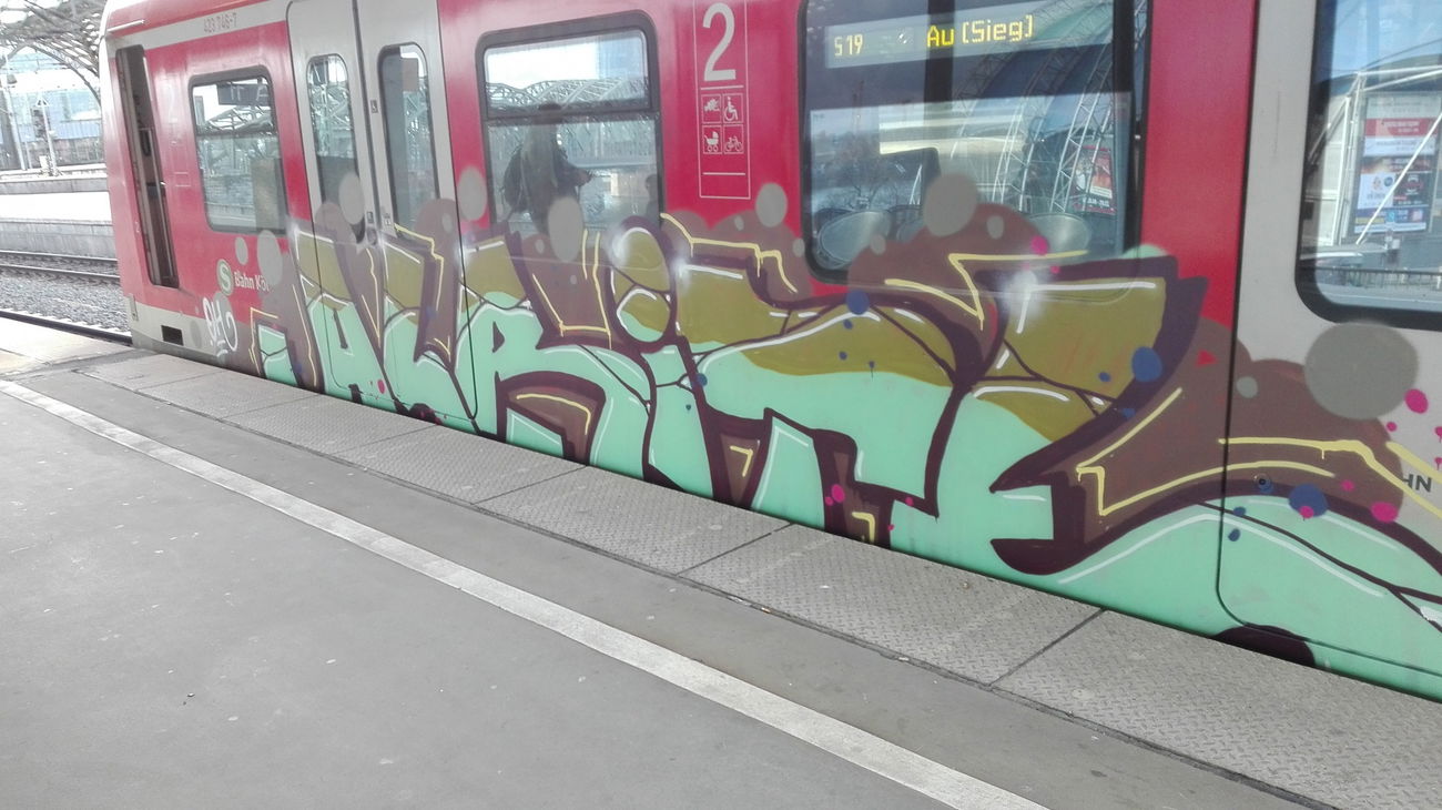 Graffiti Train in Köln - Photo by bocat - ALRITE (2017)