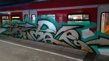 Graffiti Train in Köln - Photo by bocat - SUPOE (2018)