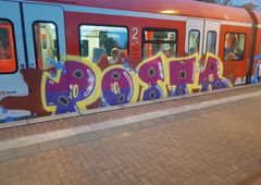 Graffiti Train in Köln - Photo by bocat - POSTR (2018)