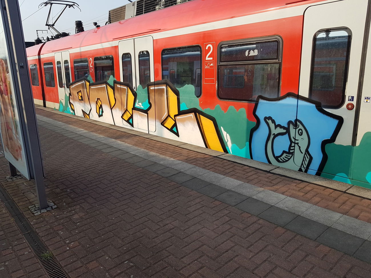 Graffiti Train in Köln - Photo by bocat - POLL (2018)