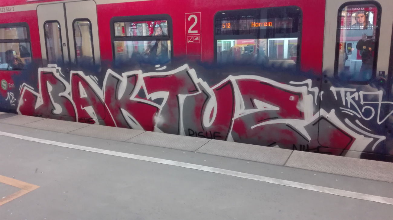 Graffiti Train in Köln - Photo by bocat - BAKTUS (2018)