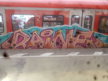 Graffiti Train in Köln - Photo by bocat (2019)
