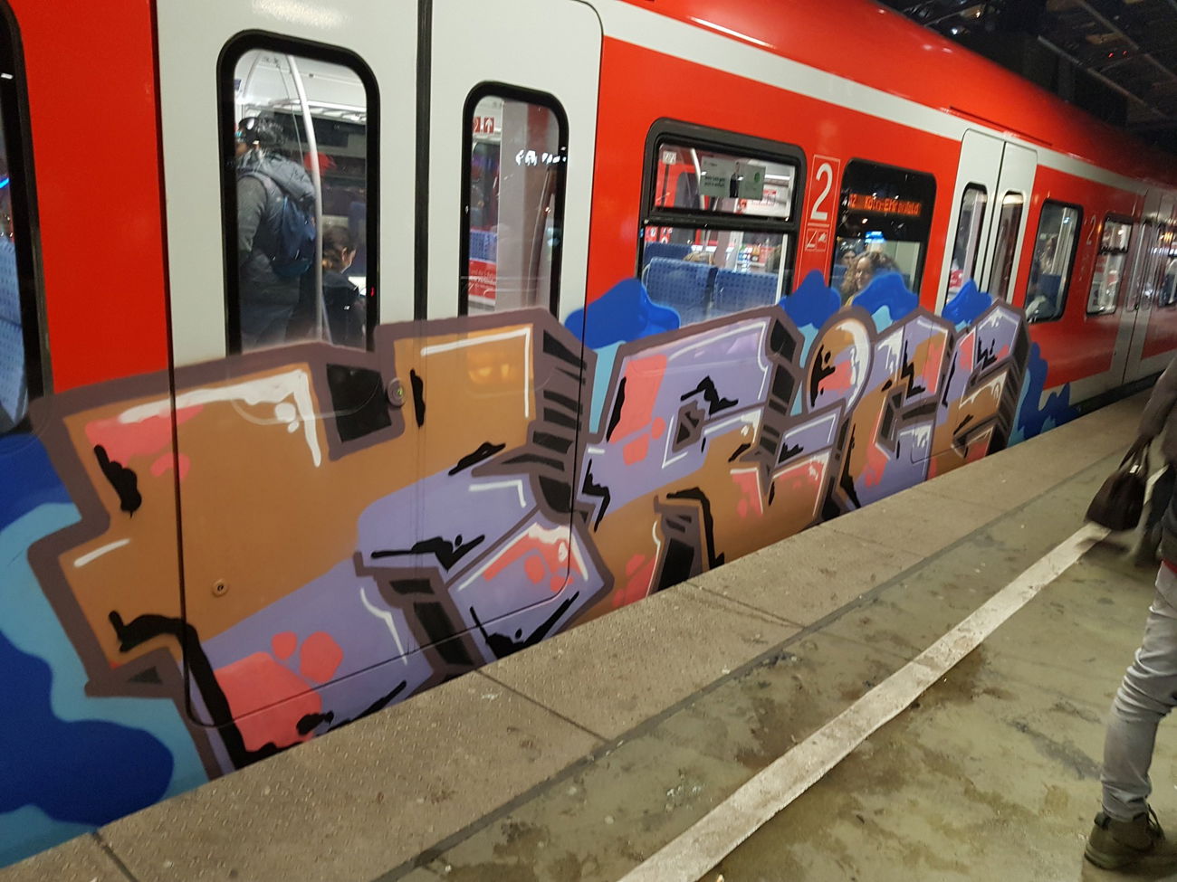 Graffiti Train in Köln - Photo by bocat - KRICE (2018)