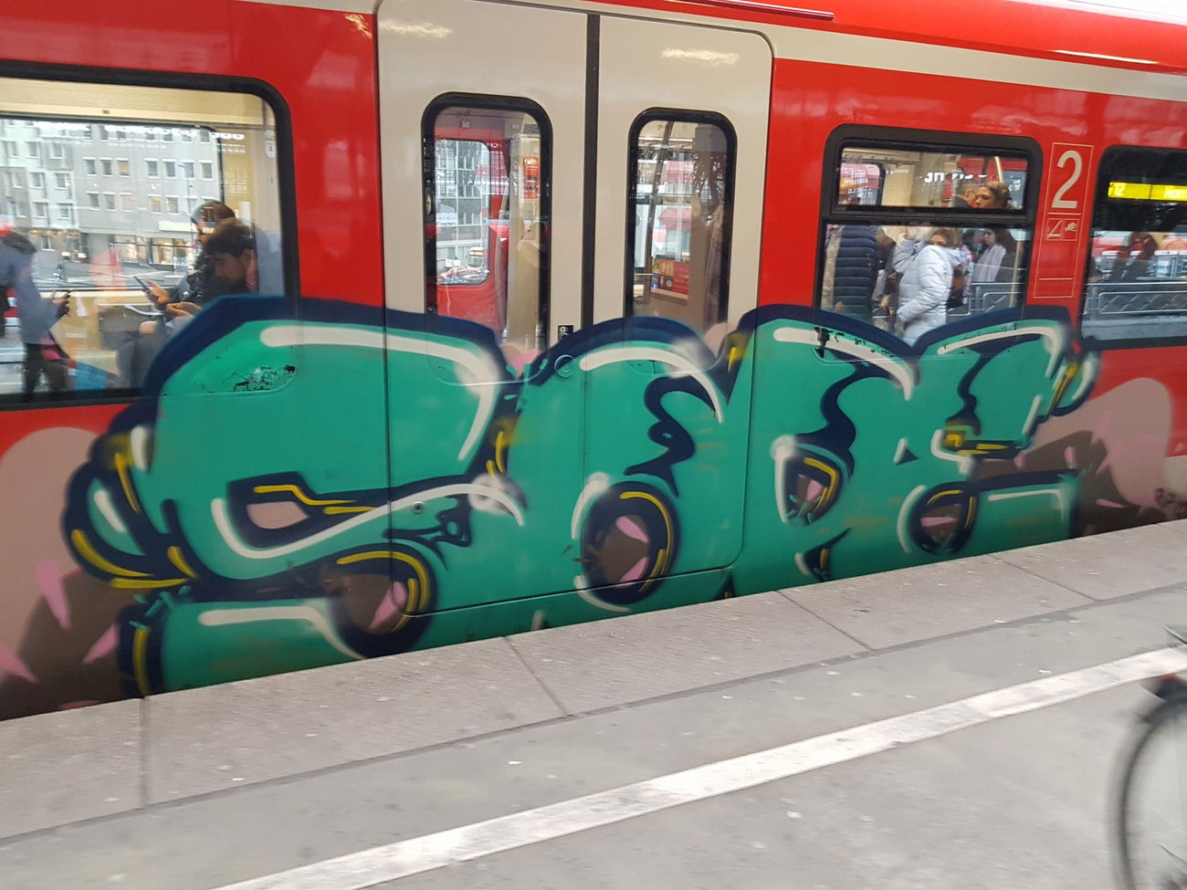 Graffiti Train in Köln - Photo by bocat - SOPE (2018)