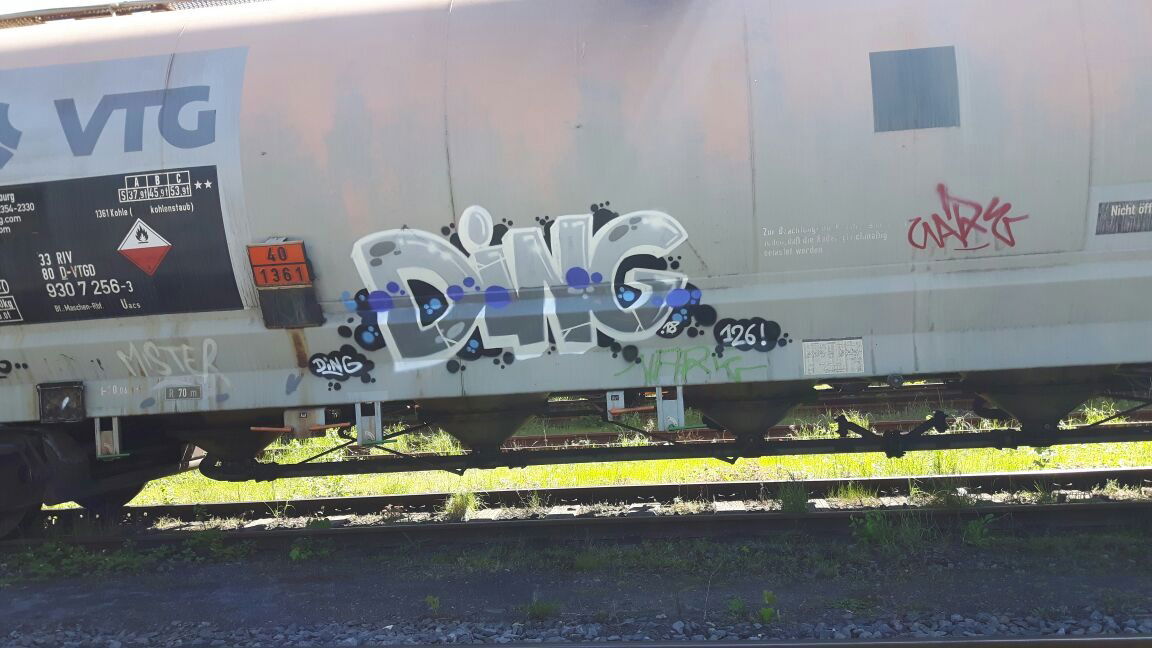 Graffiti Train in Deutschland - Photo by bocat - DING (2018)
