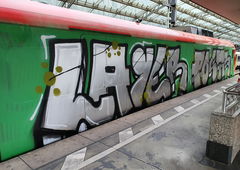 Graffiti Train in Köln - Photo by bocat - LAYER (2019)