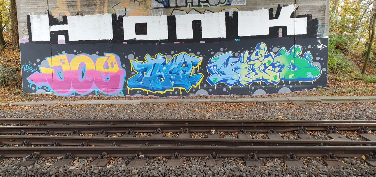 Graffiti Wall in Germany - Photo by bocat - JOY, TACH, KID (2020)