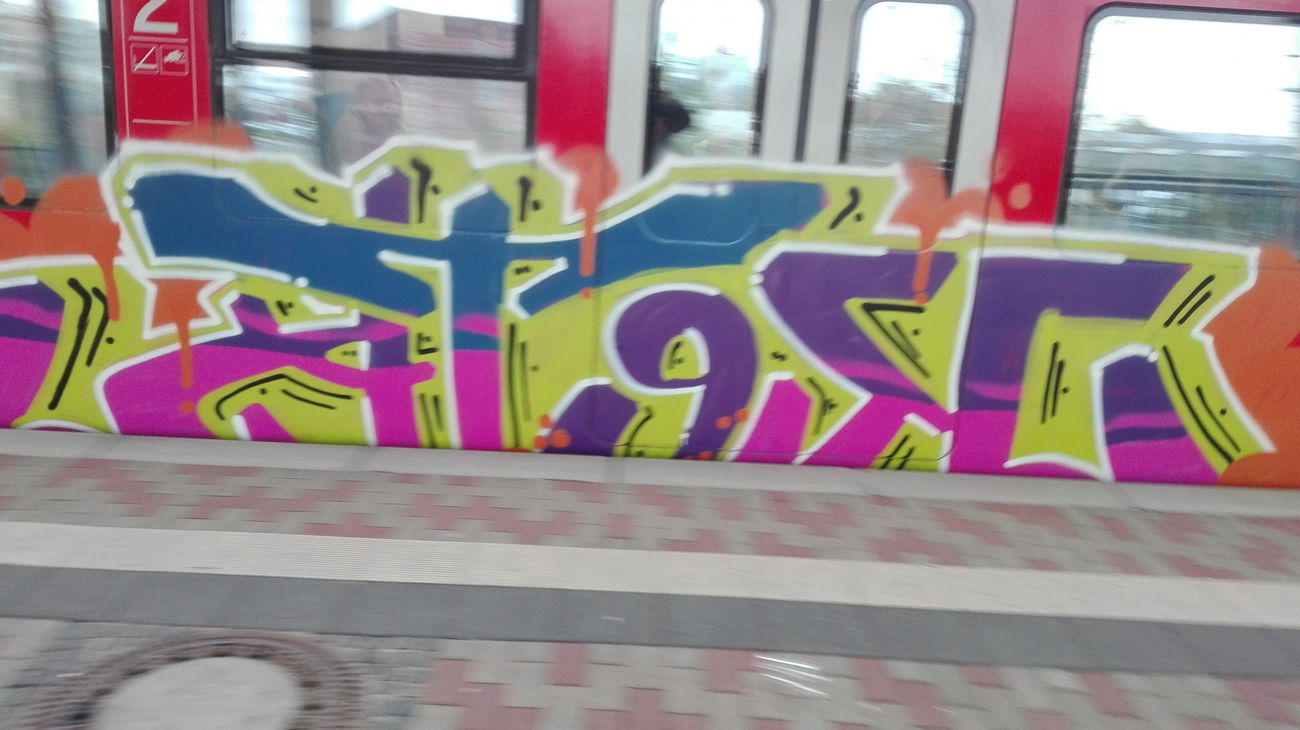 Graffiti Train in Köln - Photo by bocat - Atek (2017)