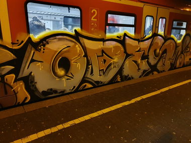 Graffiti Train in Köln - Photo by bocat - ODES (2019)