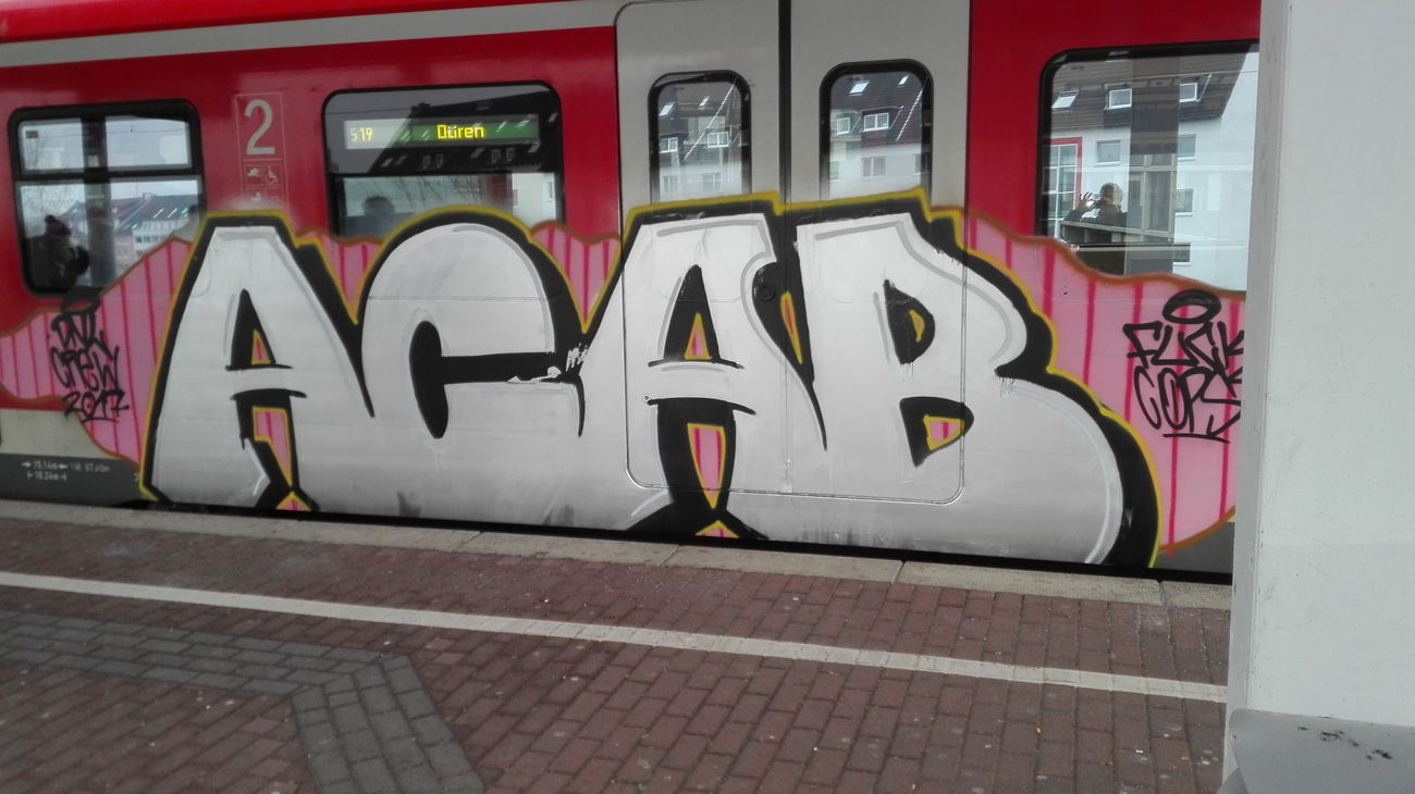 Graffiti Train in Köln - Photo by bocat - ACAB (2017)