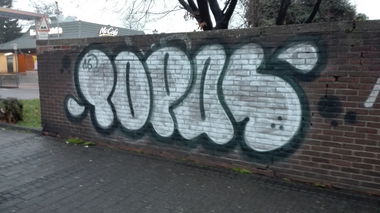 Graffiti Bombing in Köln - Photo by bocat - TOPAS