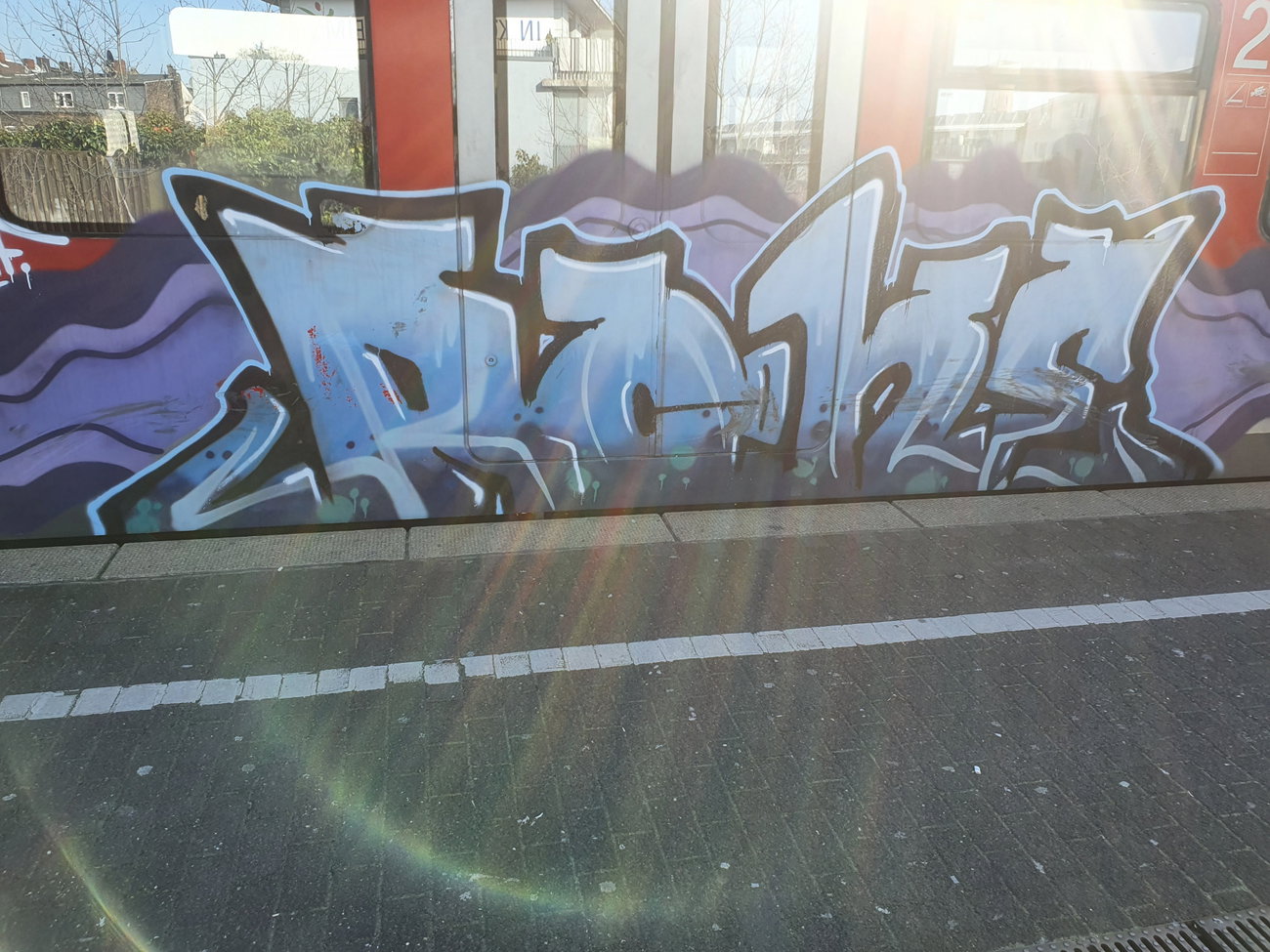 Graffiti Train in Köln - Photo by bocat - RONE (2020)