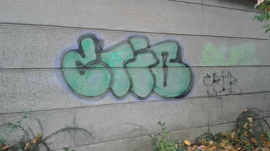 Graffiti Bombing in Neuss - Photo by bocat - CRIB