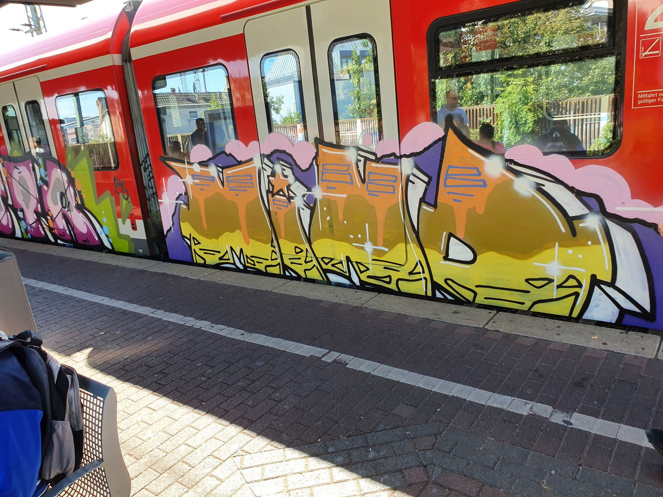 Graffiti Train in Köln - Photo by bocat - MIND (2019)