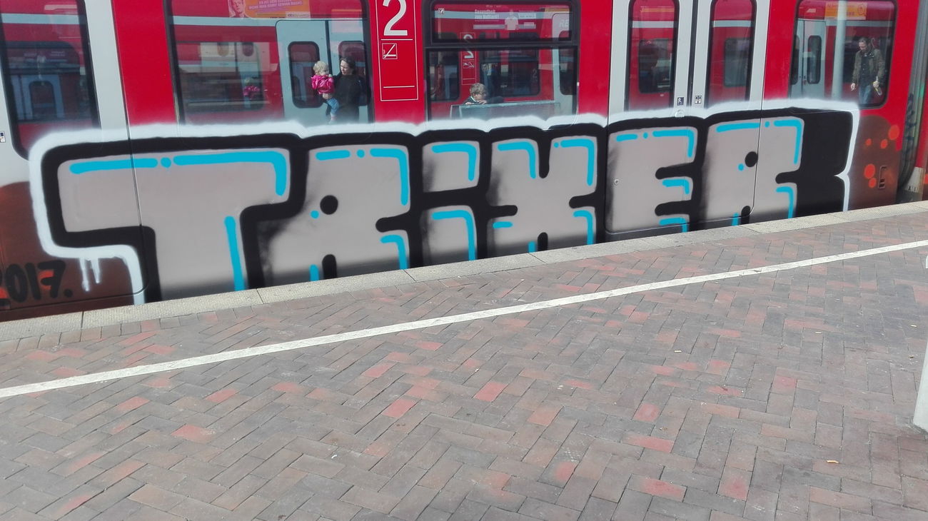 Graffiti Train in Köln - Photo by bocat - Trixer (2017)