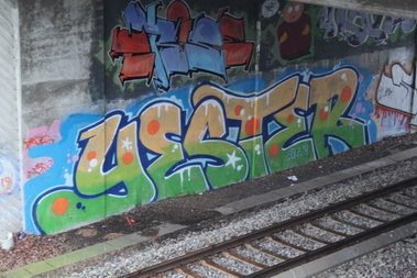 Graffiti Wall - Photo by bocat - YESTER