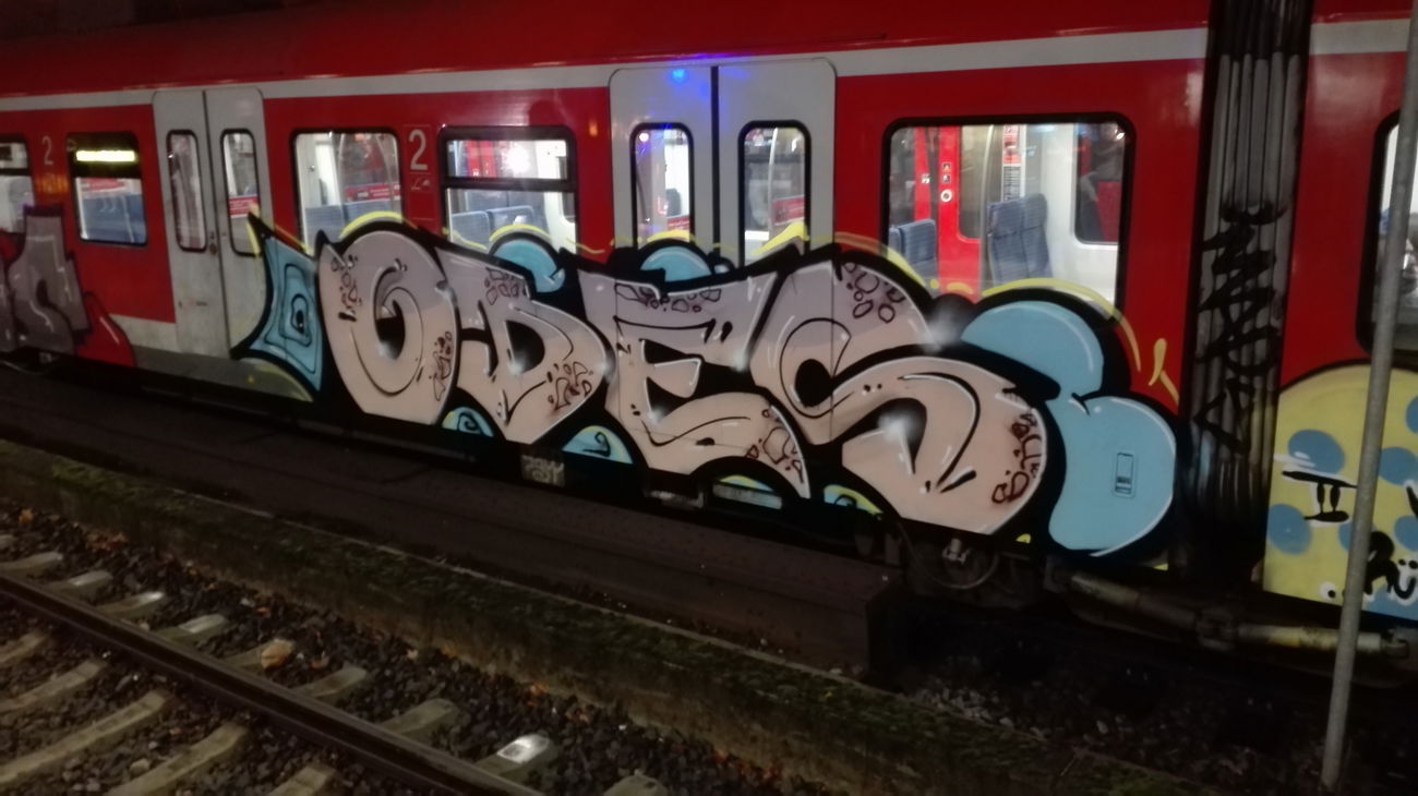 Graffiti Train in Köln - Photo by bocat - ODES (2017)