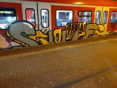 Graffiti Train in Köln - Photo by bocat - SEMOR (2020)