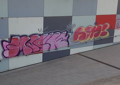 Graffiti Bombing in Deutschland - Photo by bocat - MESK, /, ROMS (2018)