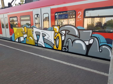 Graffiti Train in Köln - Photo by bocat - RÄTSEL (2018)