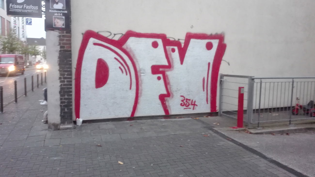 Graffiti Bombing in Köln - Photo by bocat - DFV (2017)