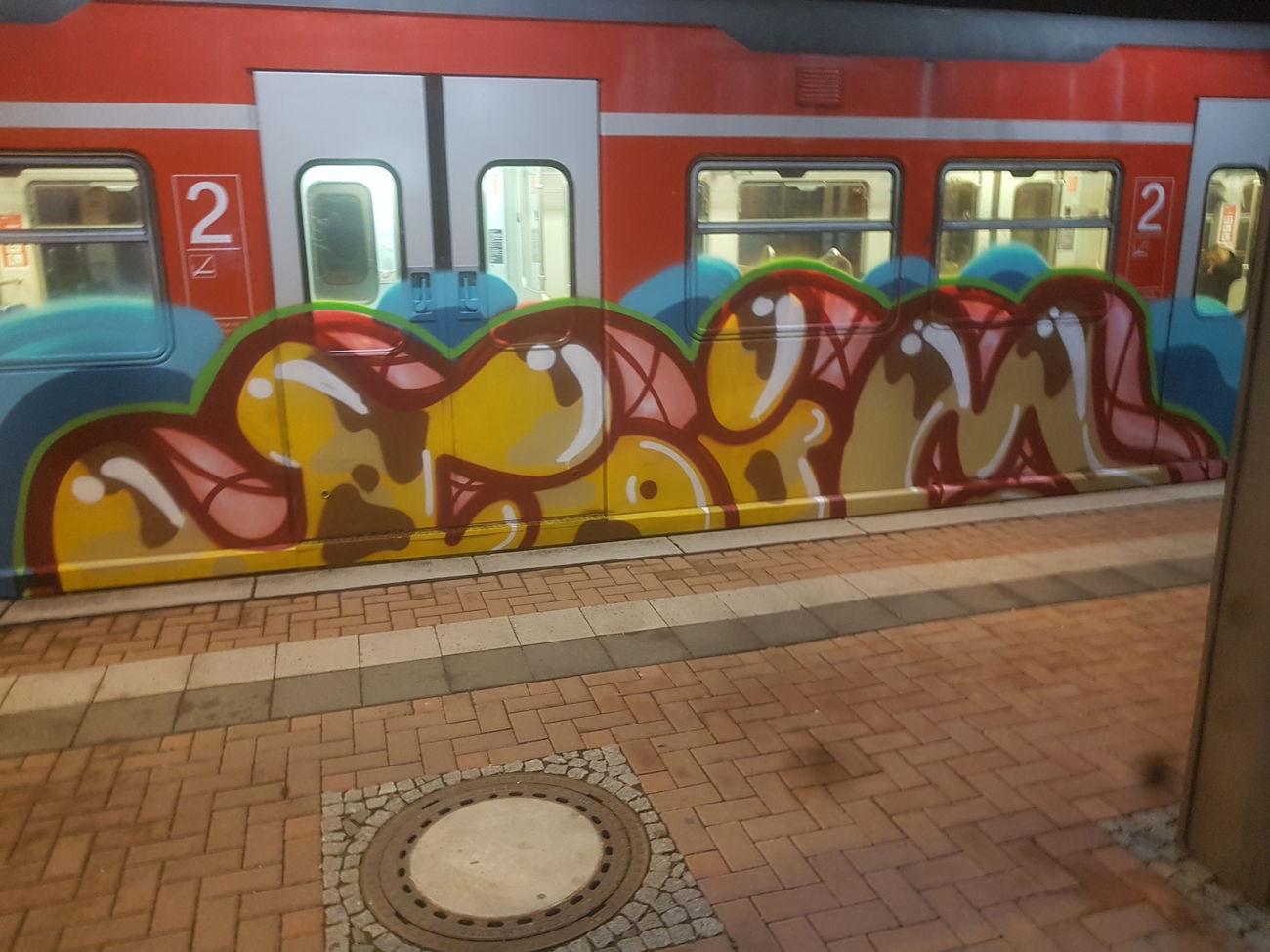 Graffiti Train in Köln - Photo by bocat - FOIM (2019)
