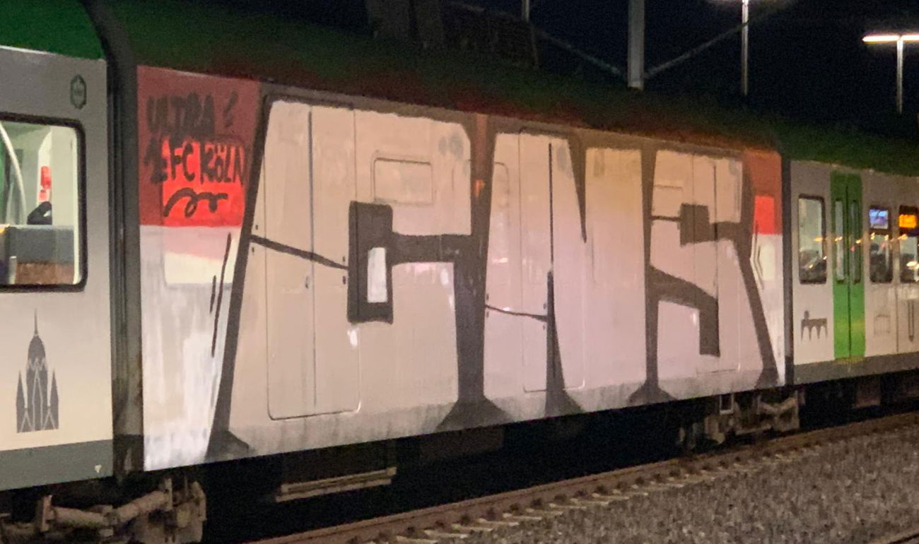 Graffiti Train in Köln - Photo by bocat - CNS (2019)