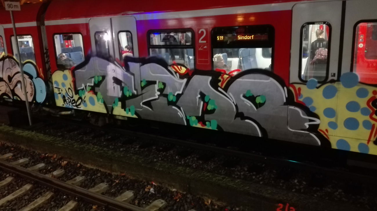 Graffiti Train in Köln - Photo by bocat - FERO (2017)