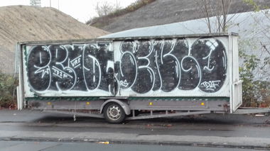 Graffiti Bombing in Köln - Photo by bocat - ERNST, /, JENGO