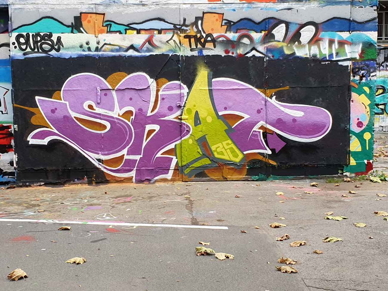 Graffiti Wall in Köln - Photo by bocat - SKAT (2019)