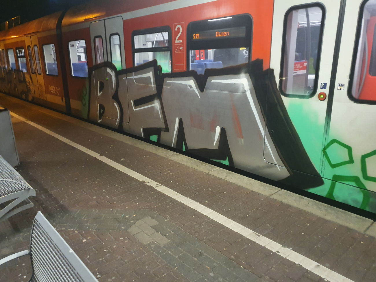 Graffiti Train in Köln - Photo by bocat - BFM (2020)