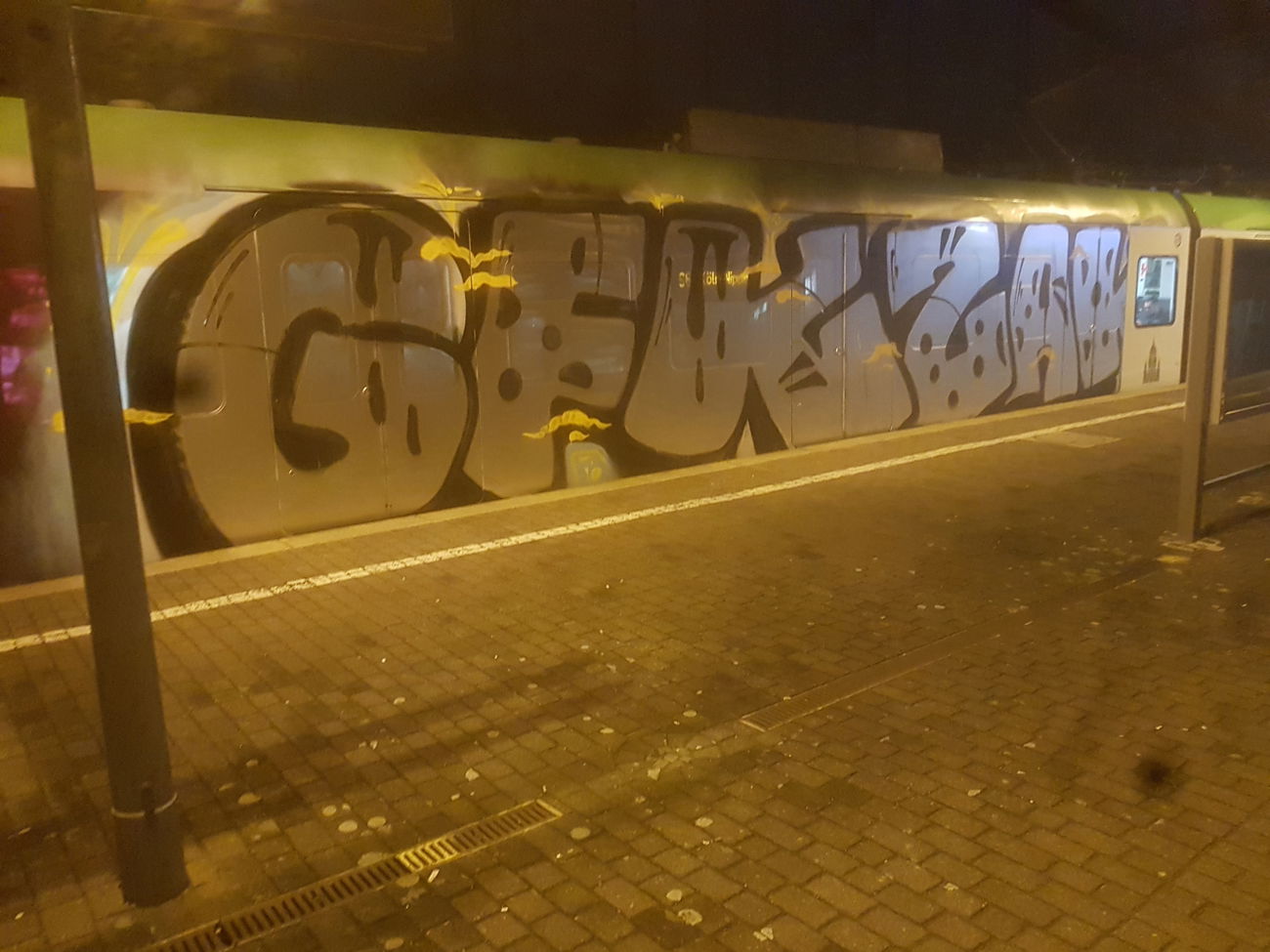 Graffiti Train in Köln - Photo by bocat - GFKZAK (2018)