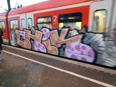 Graffiti Train in Köln - Photo by bocat - CHIK (2018)
