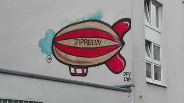 Graffiti Bombing in Köln - Photo by bocat - ZIPPO